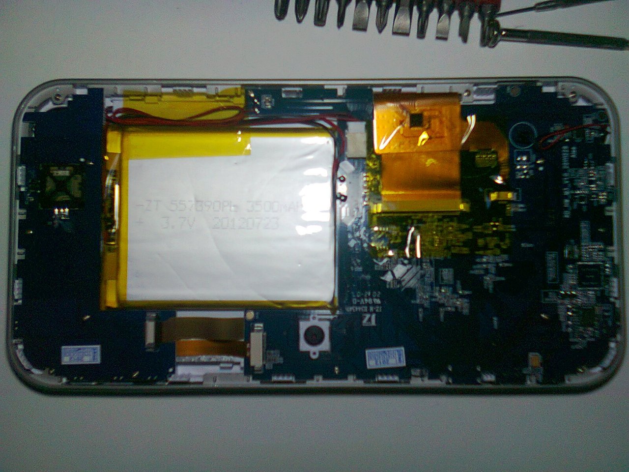 ECCO LA JXD S7100B A CRUDO